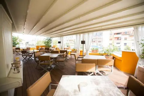 Classic Hotel in Tirana — foto 4