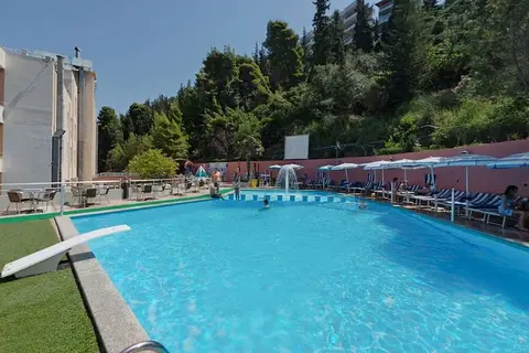 Hotel New York in Vlorë — foto 18