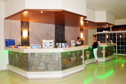 Marathon Hotel in Κολύμπια — foto 7