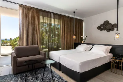 Abacus Suites in Ayia Napa — foto 23