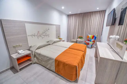 Nicholas Color Hotel in Ayia Napa, foto 12