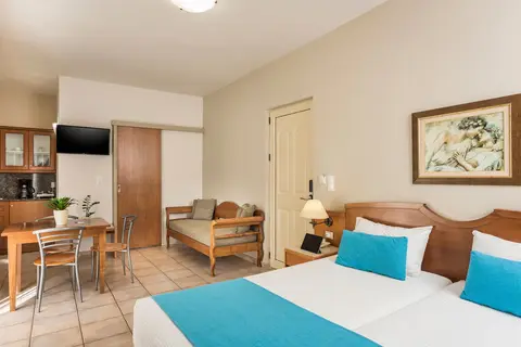Elotis Suites in Agia Marina — foto 16