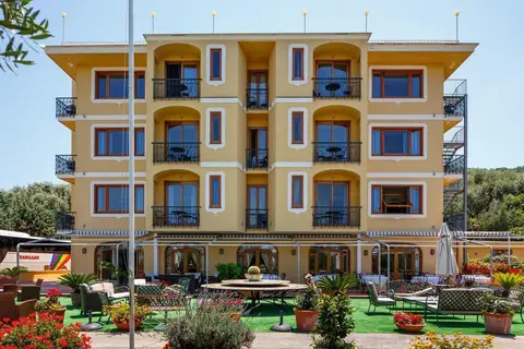 Johanna Park in Sorrento — foto 7