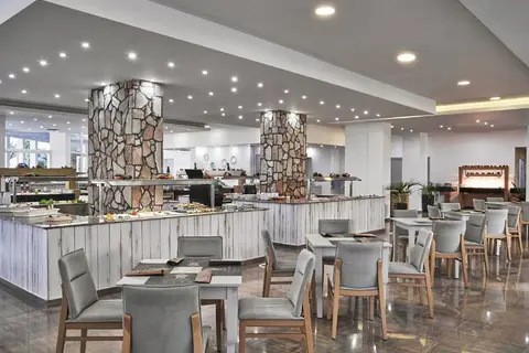 Miraluna Beach Resort in Κιοτάρι — foto 11