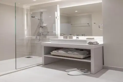 Gallery Suites & Residences Piraeus in Piraeus — foto 25