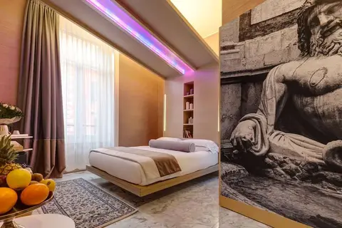 Dharma Luxury Hotel in Rome