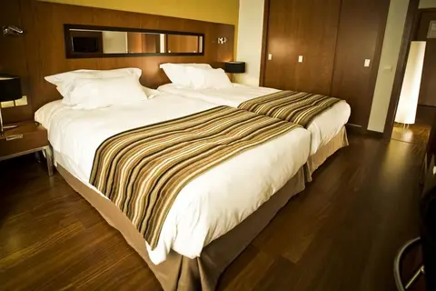 Legendary Lisboa Suites in Almada — foto 10