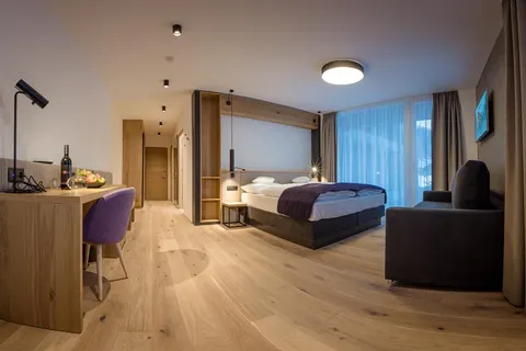 KOSIS Sports Lifestyle foto 5