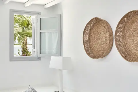 Mr & Mrs White Paros in Νάουσα — foto 18