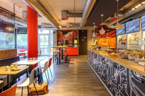 Ibis München Messe in Feldkirchen — foto 9