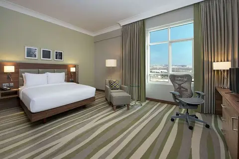 Hilton Garden Inn Dubai Al Muraqabat in دبي