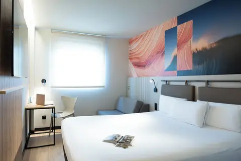 Ibis Styles Santander in Santander — foto 23