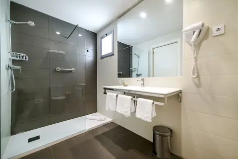 Hotel Carlos I in Benidorm — foto 4