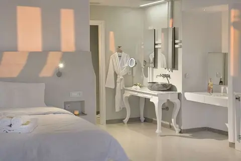 Amazon Mykonos Resort & Spa in Agios Ioannis, foto 29