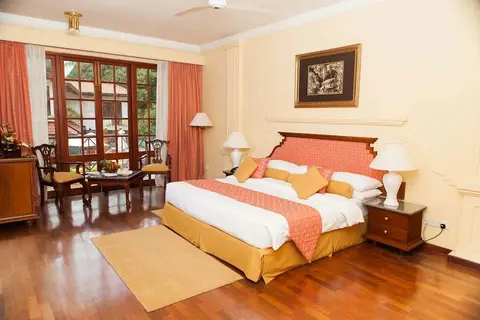 Mahaweli Reach Hotel in Katugasthota — foto 17