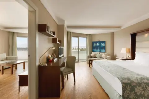Ramada Plaza by Wyndham Antalya in Muratpaşa — foto 27