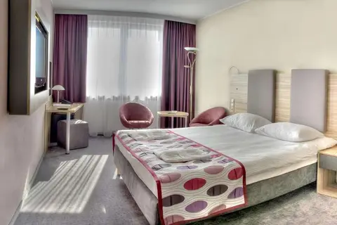Hotel Galaxy in Krakau — foto 18