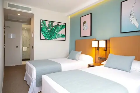 Hotel Riu Plaza España in Madrid — foto 11