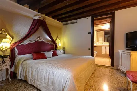 Ruzzini Palace in Venetië, foto 3
