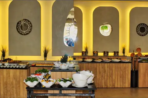 Babaylon Hotel in Cesme — foto 19