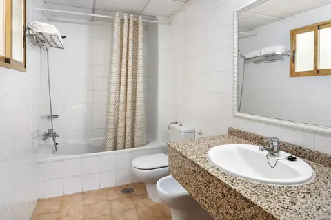 B&B HOTEL Benidorm Centro in Benidorm, foto 12