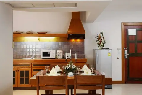 Waterfront Suites Phuket by Centara in ตำบลกะรน — foto 12