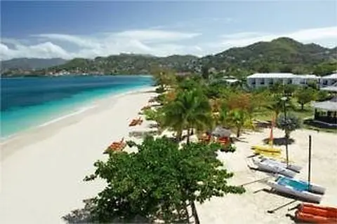 Coyaba Beach Resort in Saint George's — foto 12