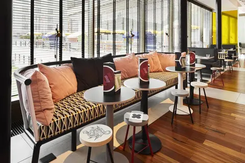 Hotel Mama Shelter Prag foto 6