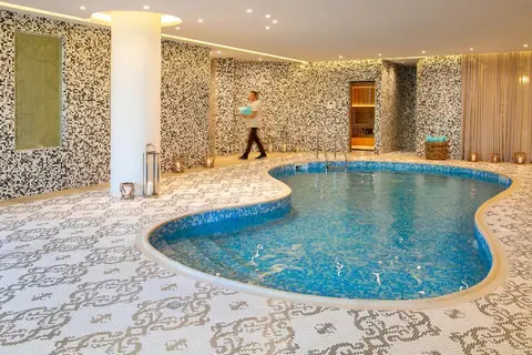 Vangelis Hotel & Suites in Παραλίμνι — foto 25