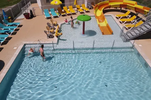 Camping La Riviere foto 1