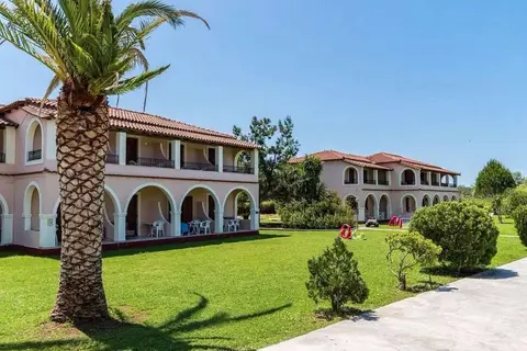Kamari in Αχαράβη — foto 10