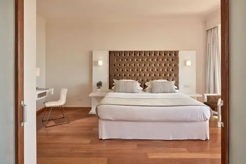 Grecian Bay Hotel in Ayia Napa — foto 24