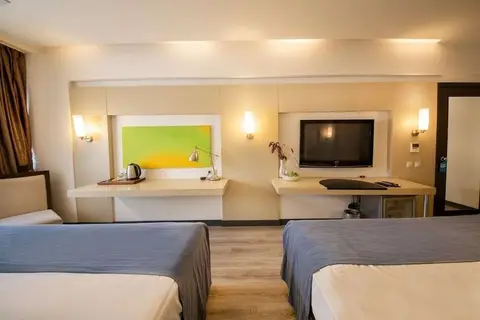 My Hotel Izmir in Konak — foto 4