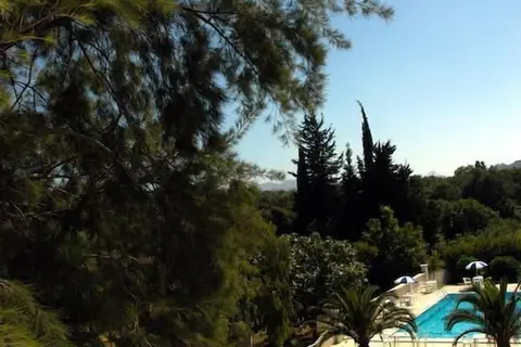 Milton in Ρόδα — foto 22