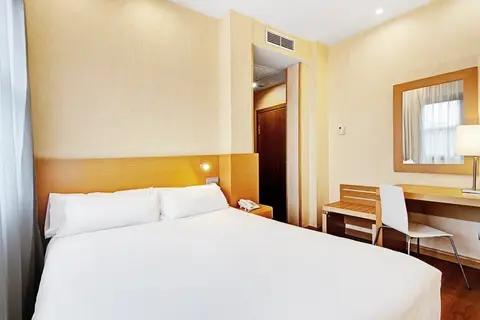LCB Hotel Fuenlabrada in Fuenlabrada — foto 2
