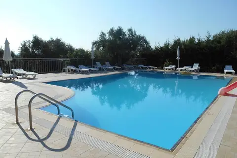Anatoli Labreon Guesthouse Apartments in Municipal Unit of Artemisia
