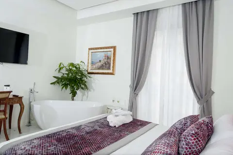 Palazzo Firenze in Napels, foto 21