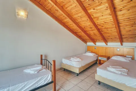 Mojo Hotel in Laganas Municipal Unit — foto 11
