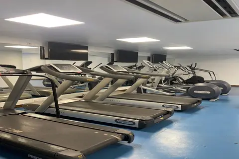 MS Aparhotel in Almada — foto 12