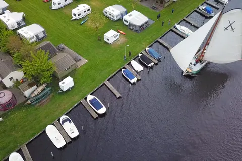 Watersportcamping Tussen De Diepen foto 20