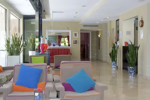 Hotel Tirrenia in Sorrento — foto 13