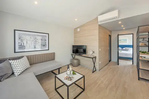 Gava Waterman Island Cottages in Milna — foto 19
