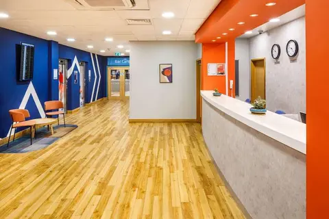 Ibis Budget London Heathrow Central in Londen — foto 10
