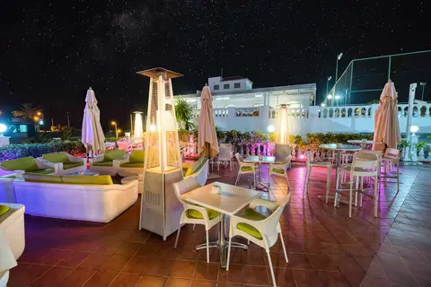 Ona El Marqués Resort in Puerto de Santiago — foto 26
