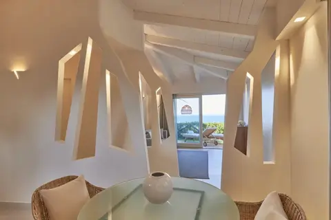 Baia di Chia Resort Sardinia, Curio Collection by Hilton in Domus de Maria — foto 16