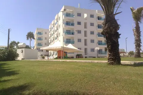 Vrissaki Hotel Apartments in Paralimni — foto 25