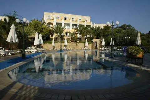 Crithoni's Paradise Hotel in Άλινδα — foto 4