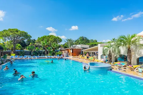 Camping La Croix Du Sud foto 22