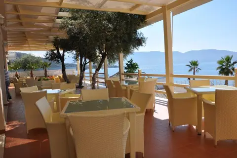 Coral Hotel & Resort in Orikum — foto 6