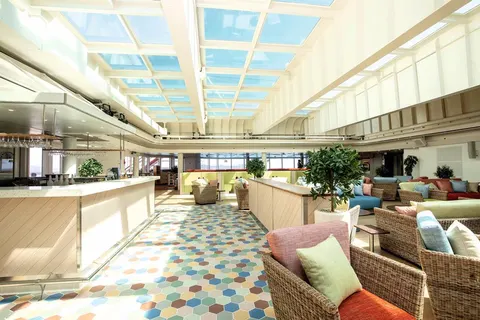 9 dg cruise Oost Car Zee Marella Explorer 2 in English Harbour — foto 5